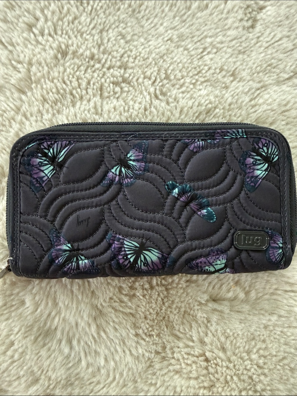 Lug Splits XL Zip Around Organizer Wallet Quilted Accordion Gray Butterfly RFID